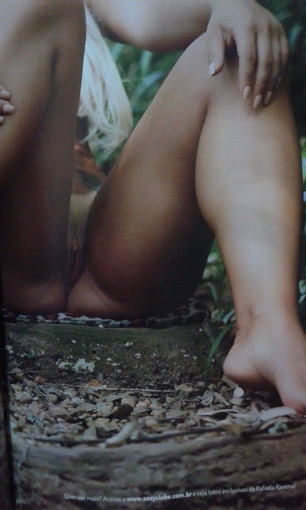 Rafaela-ravena-nua-pelada-sexy-maio-2016-8